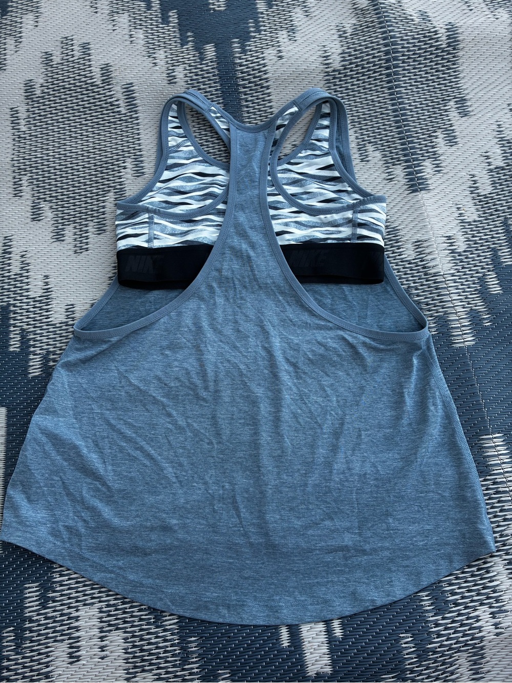 NIKE Pro Dry-Fit Women’s Racerback Tank M - Picture 5 of 10